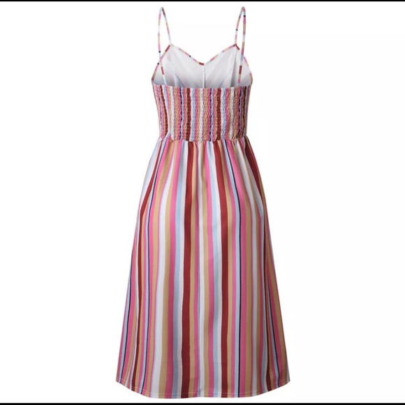 Boho stripped dress with front pockets - Picture 3 of 8